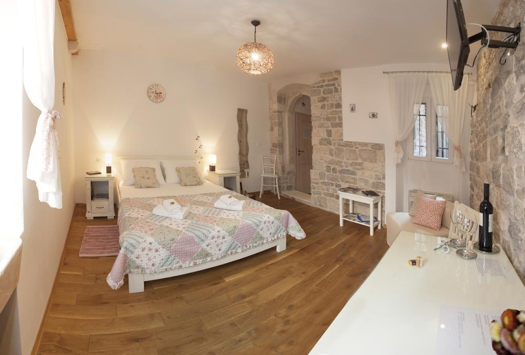 Luxury Room Kokola Split Exterior photo